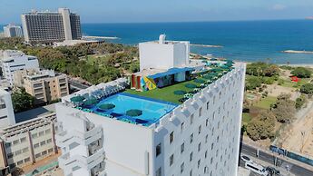 Grand Beach Hotel