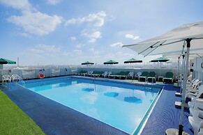Grand Beach Hotel