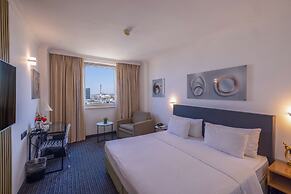 Grand Beach Hotel