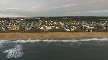 Days Inn by Wyndham Kill Devil Hills Oceanfront - Wilbur