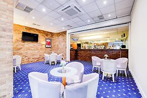 OYO The Chiltern Hotel