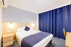 OYO The Chiltern Hotel
