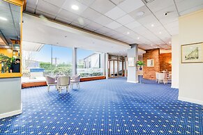 OYO The Chiltern Hotel