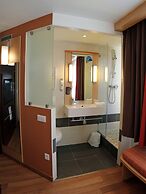 ibis Montpellier Centre  Polygone