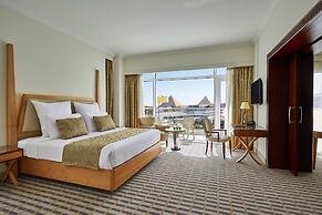 Cairo Pyramids Hotel