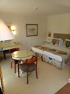Cairo Pyramids Hotel