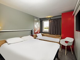 Ibis Amboise