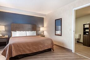 Quality Suites Quebec