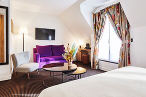 Plaza Tour Eiffel Hotel