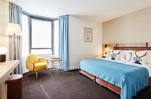 Plaza Tour Eiffel Hotel