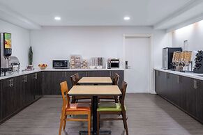 Travelodge Suites by Wyndham Saint John