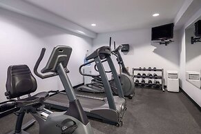 Travelodge Suites by Wyndham Saint John