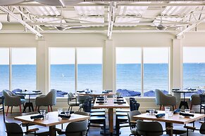 Sea Crest Beach Resort