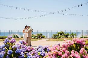 Sea Crest Beach Resort