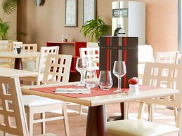 ibis Nevers