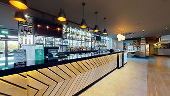 Holiday Inn Basildon by IHG