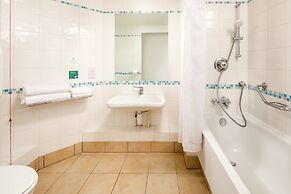 Holiday Inn Basildon by IHG