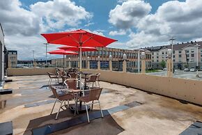 Quality Hotel Dorval