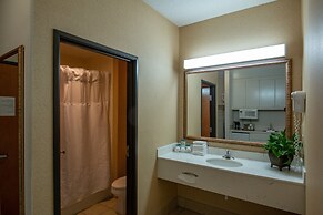 Moncks Corner Inn