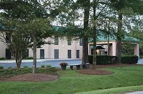 Moncks Corner Inn