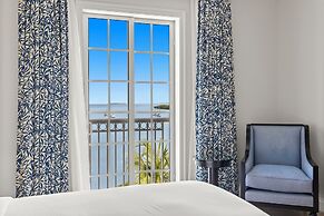 Beachside Resort & Residences