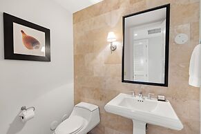 Beachside Resort & Residences