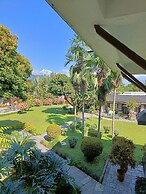 Fish Tail Lodge
