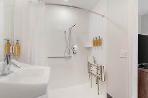 Sonesta ES Suites Dulles Airport