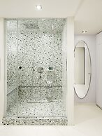 Sofitel Paris Arc de Triomphe