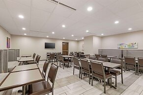 Best Western Plus Waterloo & Cedar Falls