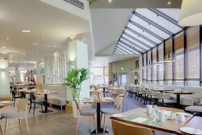 DoubleTree by Hilton Manchester Airport