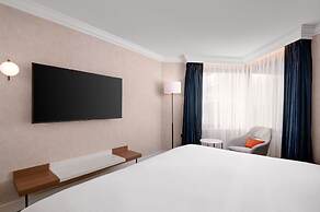 Hilton London Metropole