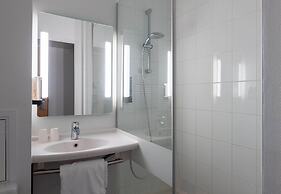 B&B HOTEL Amiens Centre Cathédrale