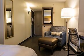 Holiday Inn Toronto Downtown Centre by IHG