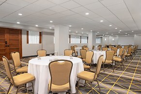 Holiday Inn Toronto Downtown Centre by IHG