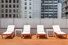 Holiday Inn Toronto Downtown Centre by IHG