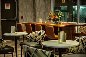 Holiday Inn Toronto Downtown Centre by IHG
