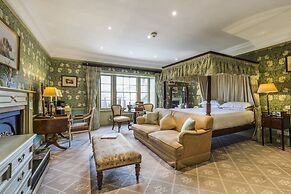The Devonshire Arms Hotel