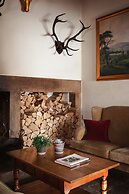 The Devonshire Arms Hotel