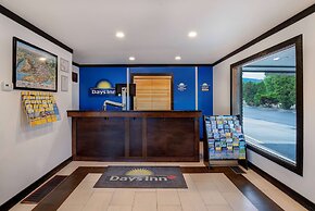 Days Inn by Wyndham Vernon