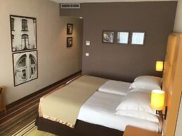 New Hotel Charlemagne