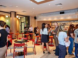 ibis Perth