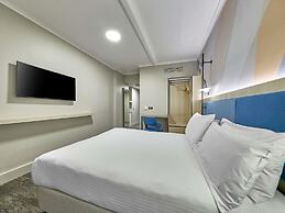 ibis Perth