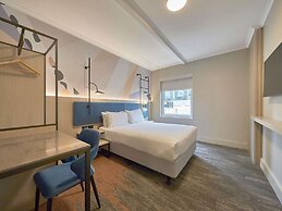 ibis Perth