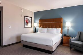 Drury Plaza Hotel Broadview - Wichita