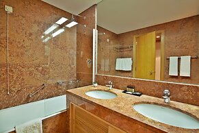 Ramada by Wyndham Lisbon