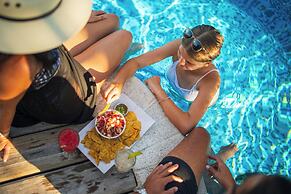 Sunbreeze Hotel