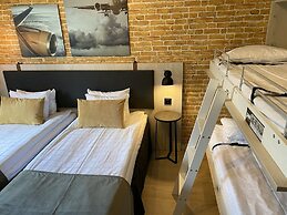 Skyline Airport Hotel