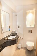 Best Western Plus Moat House Reading