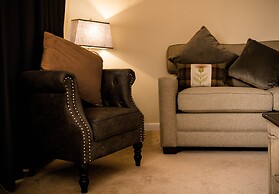 Nevis Bank Inn